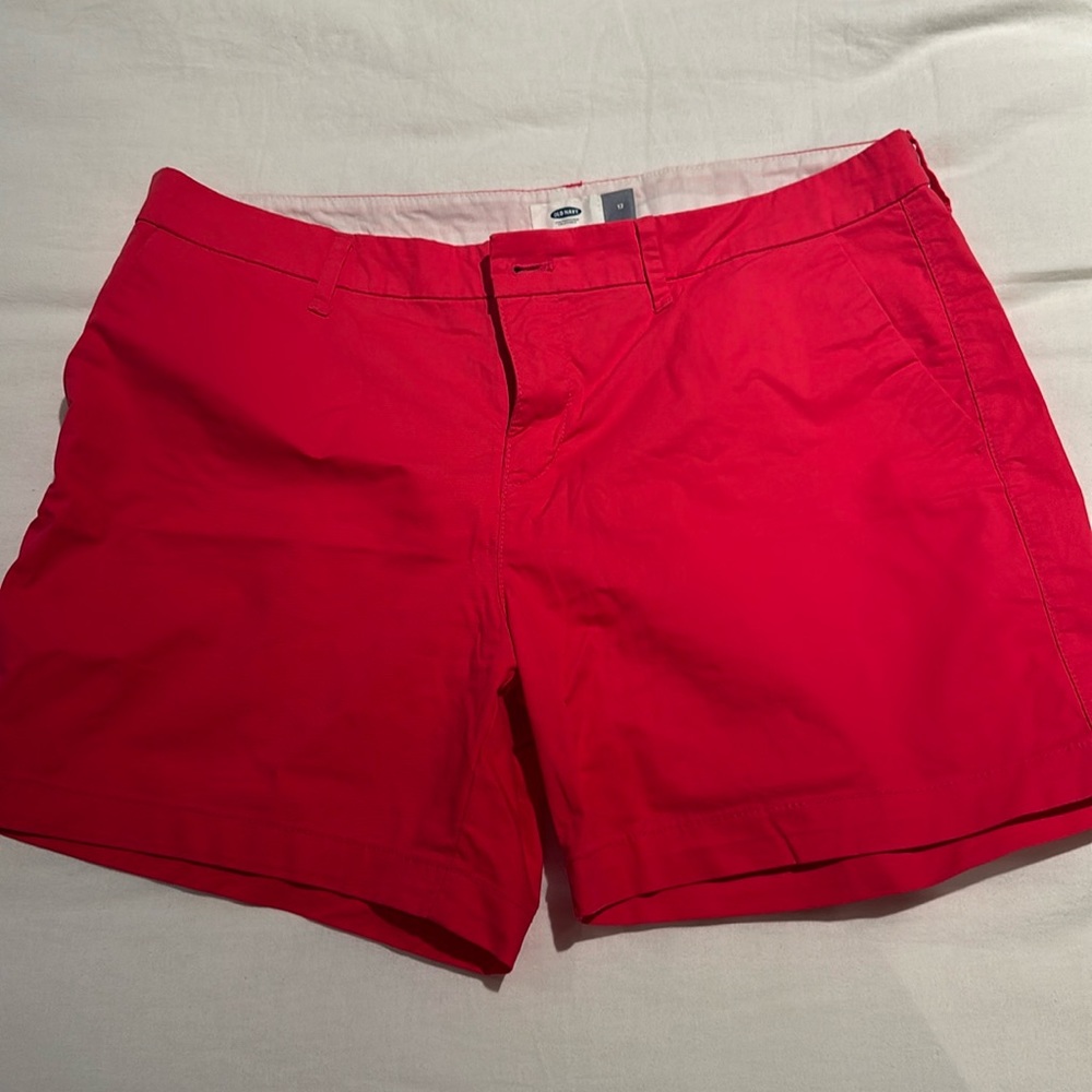 Pink short